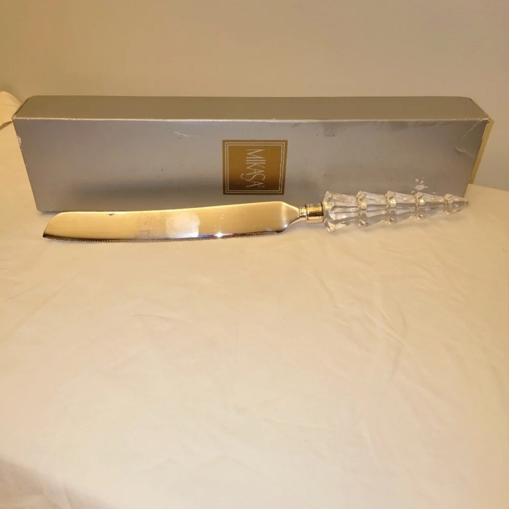 Mikasa Silver Plated Cake Knife Starshine Austrian Crystal Handle